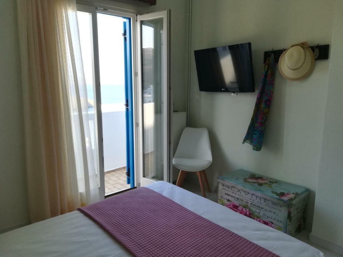 Θέαστρον - Theastron House With Great View In Chora Apartment Pera Gyalos Exterior photo
