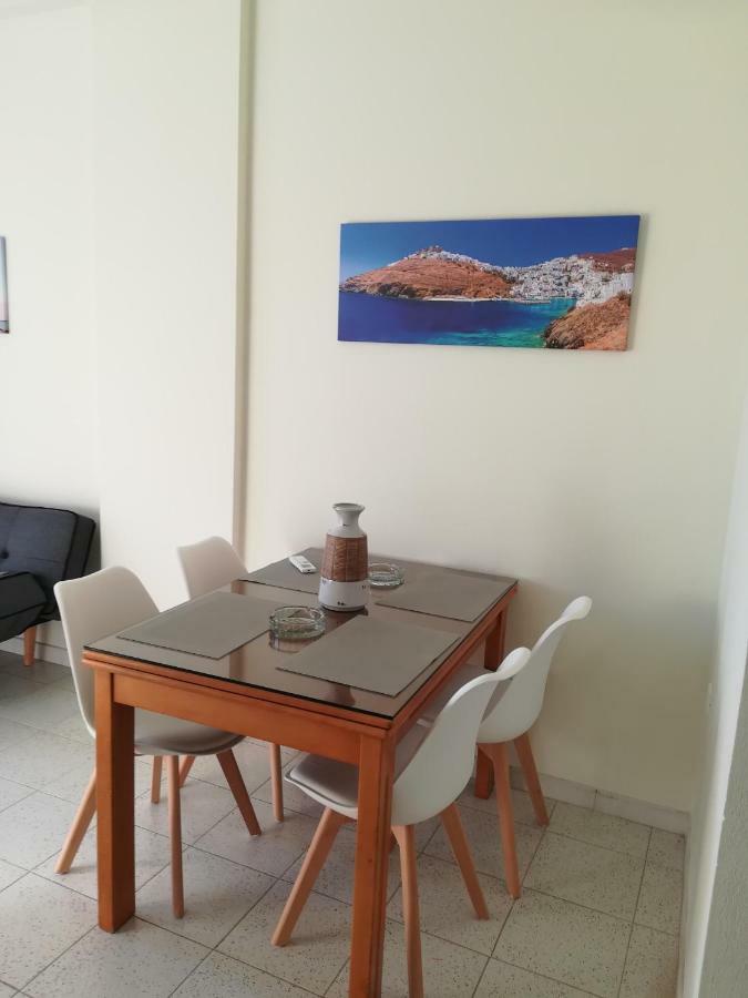 Θέαστρον - Theastron House With Great View In Chora Apartment Pera Gyalos Exterior photo